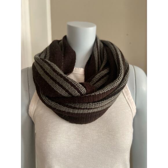 CARNIVAL Brown/Blue Infinity Scarf sz OS - Picture 2 of 7